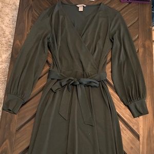 Like New! - Large H&M Olive Green Wrap Dress